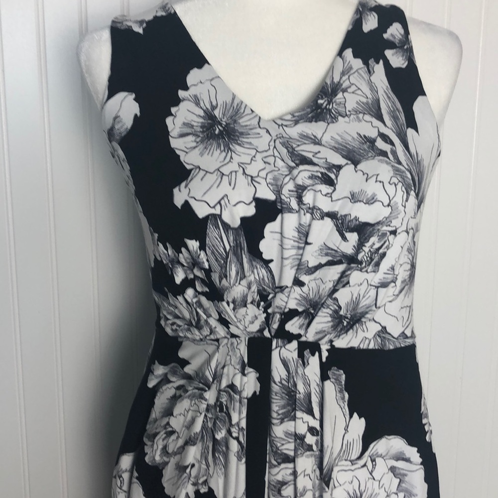 ADRIENNE VITTADINI Dress Black White FLORAL MAXI - Picture 4 of 7